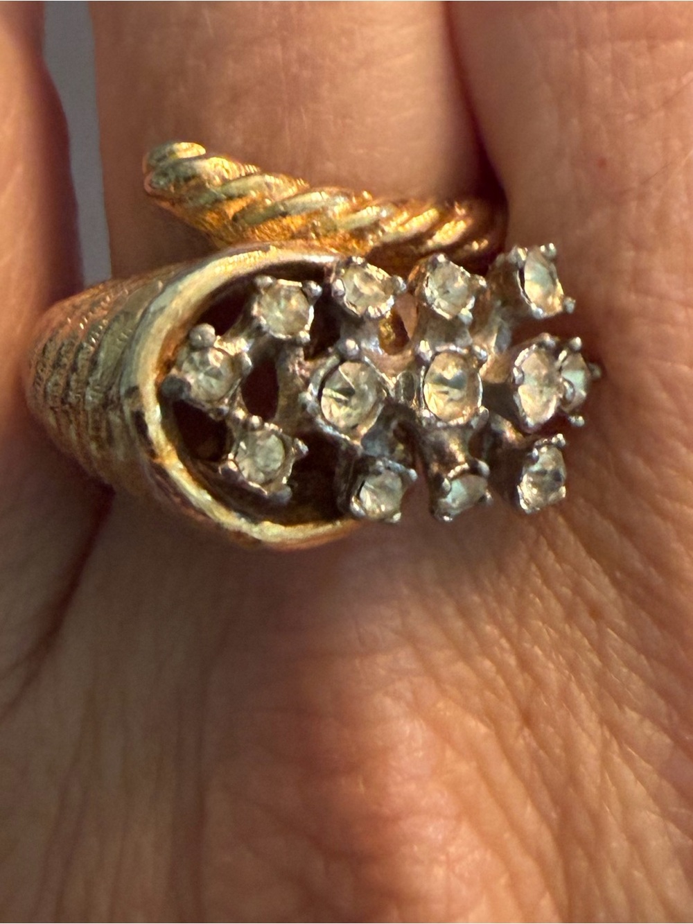 Vintage Gold-Tone & Rhinestone Cornucopia Cluster Cocktail Ring